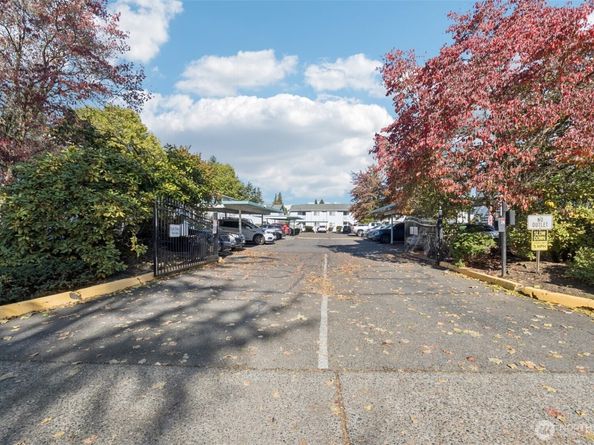 1101 37th Street SE 501, Auburn WA 98002