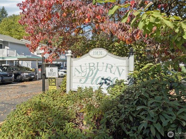 1101 37th Street SE 501, Auburn WA 98002