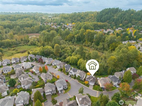 22103 45th Avenue S 6, Kent WA 98032
