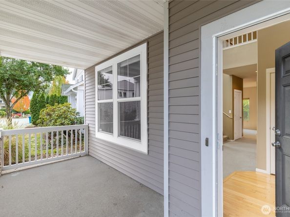 22103 45th Avenue S 6, Kent WA 98032