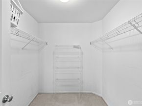 22103 45th Avenue S 6, Kent WA 98032