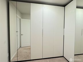 3320 NE 8th Place, Renton WA 98056