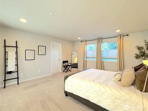 3320 NE 8th Place, Renton WA 98056