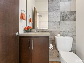 2426 B NW 64th, Seattle WA 98107