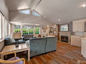 14057 NE 181st Street E104, Woodinville WA 98072