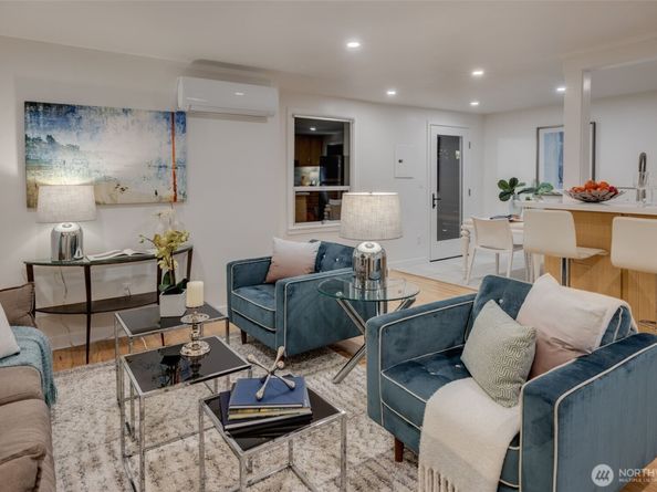 4512 S Dawson Street, Seattle WA 98118