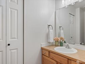 2530 123rd Place SW B, Everett WA 98204