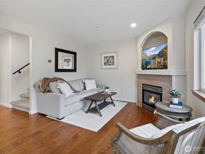 2530 123rd Place SW B, Everett WA 98204