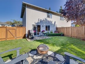 2530 123rd Place SW B, Everett WA 98204
