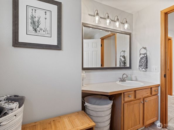2530 123rd Place SW B, Everett WA 98204