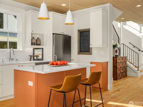 2216 NE 125th Street, Seattle WA 98125