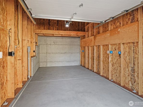 2216 NE 125th Street, Seattle WA 98125