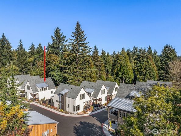 2216 NE 125th Street, Seattle WA 98125