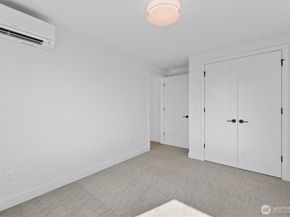 2011 Dexter Avenue N A, Seattle WA 98109