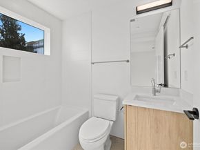 2011 Dexter Avenue N A, Seattle WA 98109