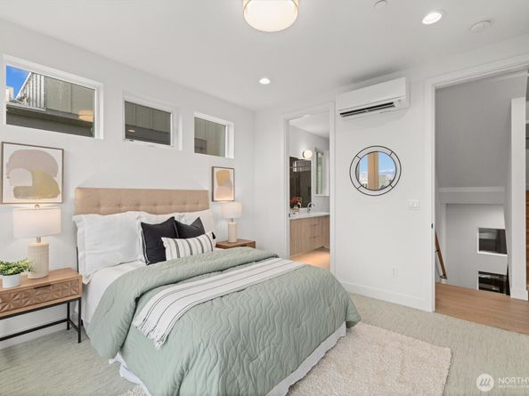 2011 Dexter Avenue N A, Seattle WA 98109