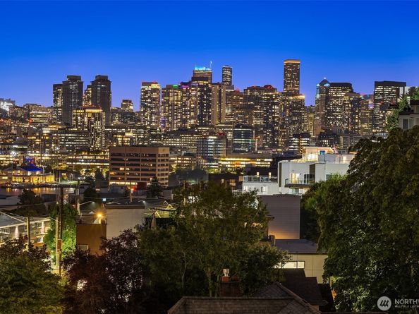 2011 Dexter Avenue N A, Seattle WA 98109