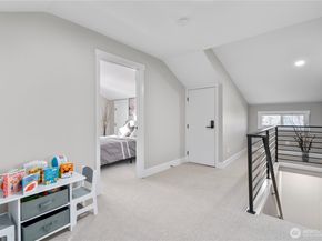 7901 16th Avenue SW, Seattle WA 98106