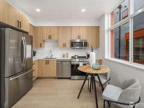 546 S Cloverdale Street A, Seattle WA 98108