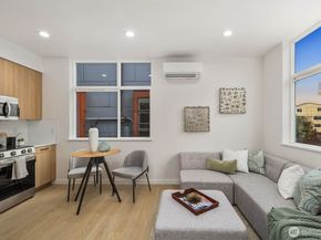 546 S Cloverdale Street A, Seattle WA 98108