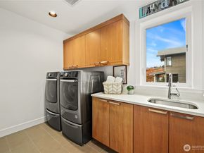 3037 NE Harrison Drive, Issaquah WA 98029