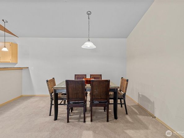 10709 Valley View Road B403, Bothell WA 98011