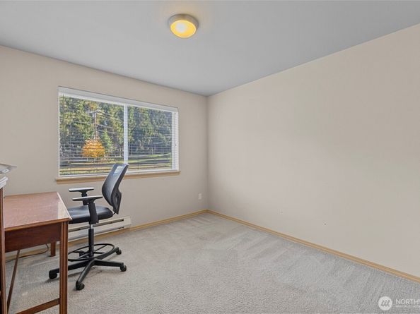 10709 Valley View Road B403, Bothell WA 98011