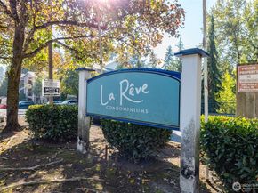 10709 Valley View Road B403, Bothell WA 98011