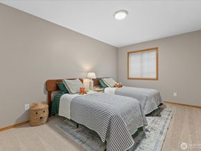 2713 181st Place SE, Bothell WA 98012