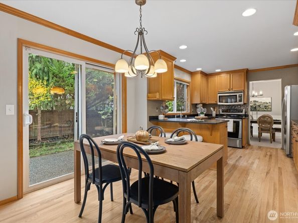 2713 181st Place SE, Bothell WA 98012