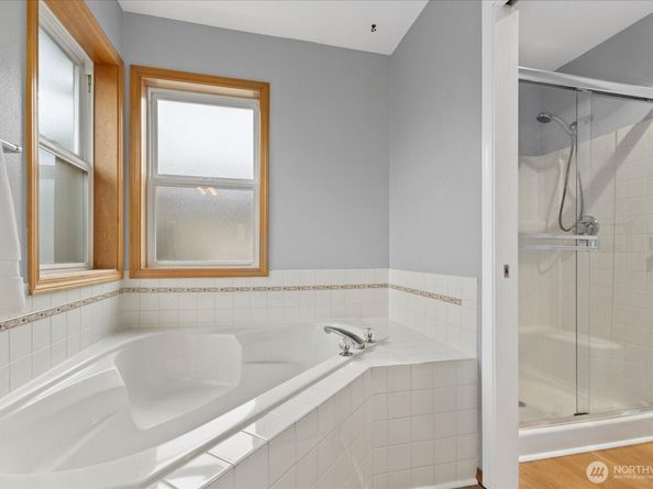 2713 181st Place SE, Bothell WA 98012