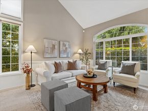 2713 181st Place SE, Bothell WA 98012