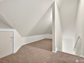 917 23rd Avenue, Seattle WA 98122