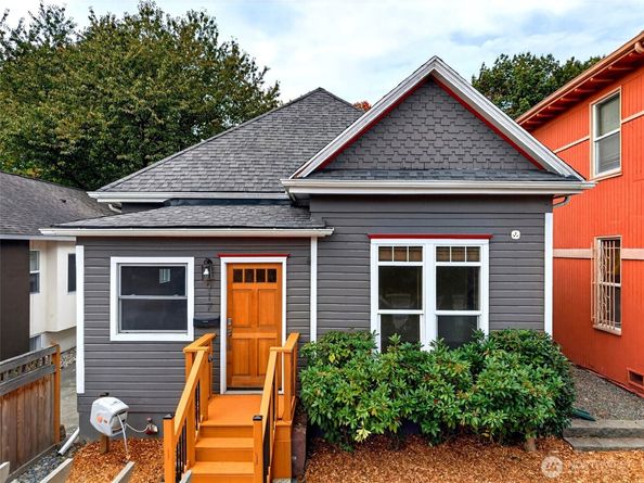 917 23rd Avenue, Seattle WA 98122