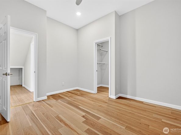917 23rd Avenue, Seattle WA 98122