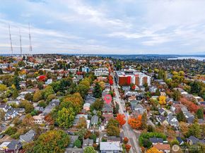 917 23rd Avenue, Seattle WA 98122