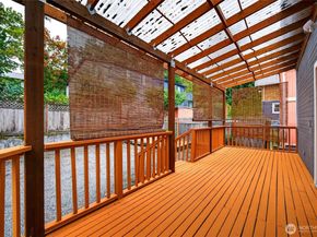917 23rd Avenue, Seattle WA 98122