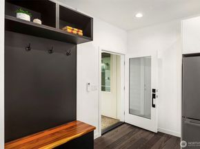 7717 Mary Avenue NW C, Seattle WA 98117