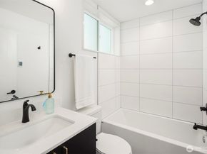 7717 Mary Avenue NW C, Seattle WA 98117