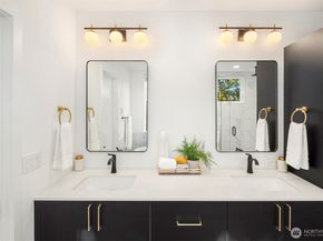 7717 Mary Avenue NW C, Seattle WA 98117