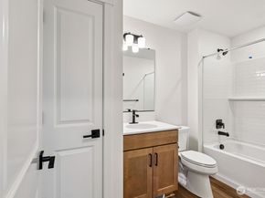 613 103rd Court SE SW 11, Lake Stevens WA 98258