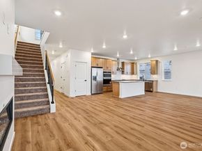 613 103rd Court SE SW 11, Lake Stevens WA 98258