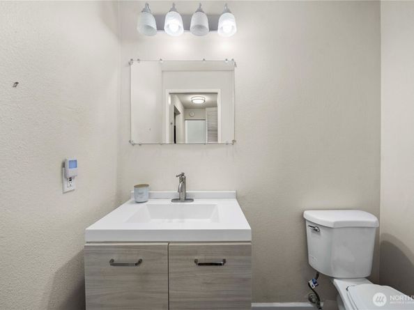3208 SW 319th Place 39, Federal Way WA 98023