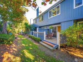 3208 SW 319th Place 39, Federal Way WA 98023