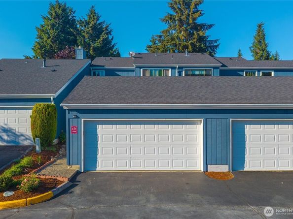 3208 SW 319th Place 39, Federal Way WA 98023