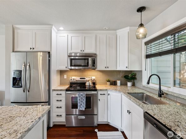 350 4th Avenue S A5, Kirkland WA 98033