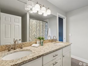 350 4th Avenue S A5, Kirkland WA 98033