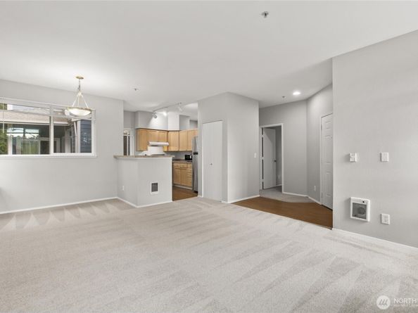 3926 243rd Place SE H201, Bothell WA 98021