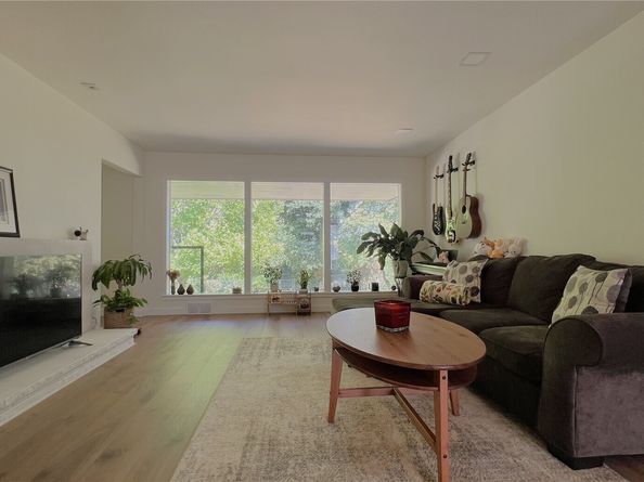 2918 74th Avenue, Mercer Island WA 98040