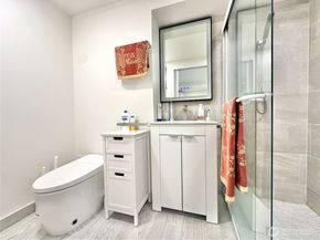 2918 74th Avenue, Mercer Island WA 98040